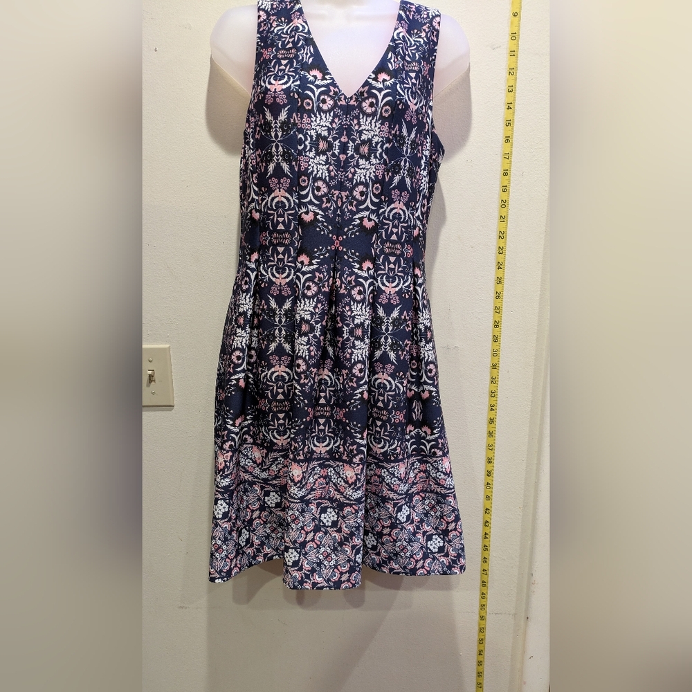 Vince Camuto Navy and Pink Patterned Mini Dress Size 8